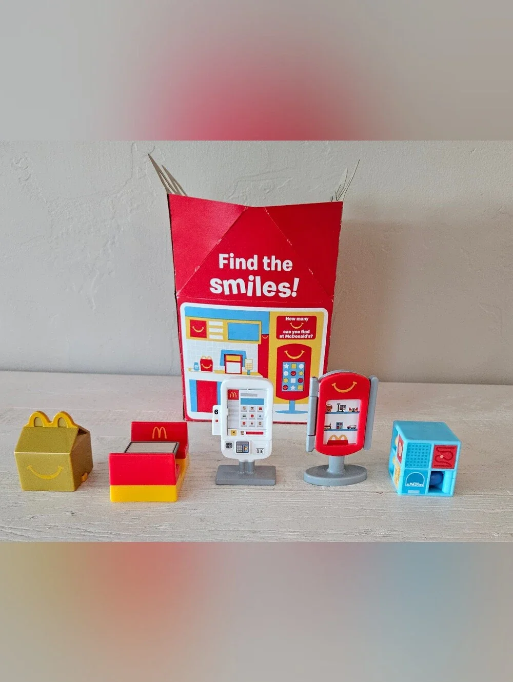Lil McDonalds Happy Meal Toys Preowned Good Condition Lot Of 5 Toys With Box
